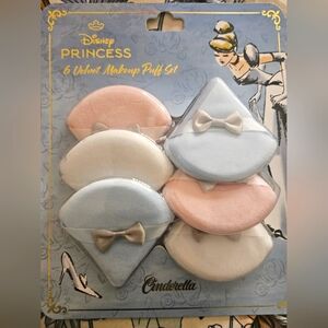 Cinderella Make Up Puff Set
